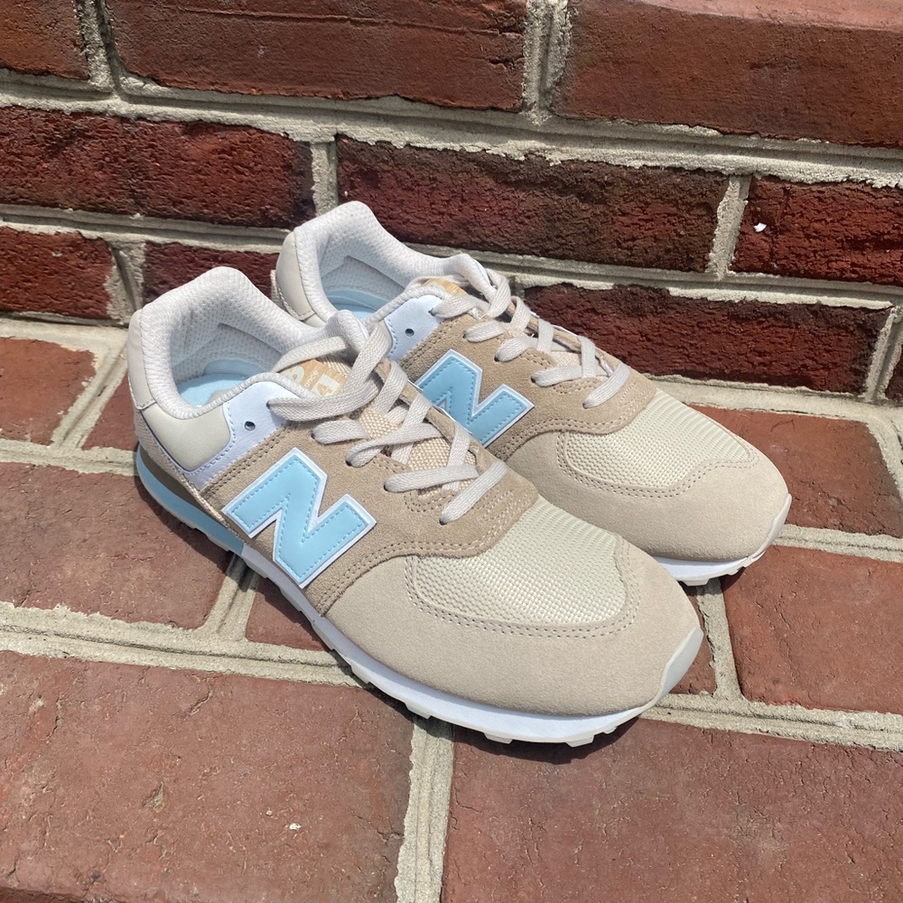 New Balance 574, Never worn, womens 7, blue and tan